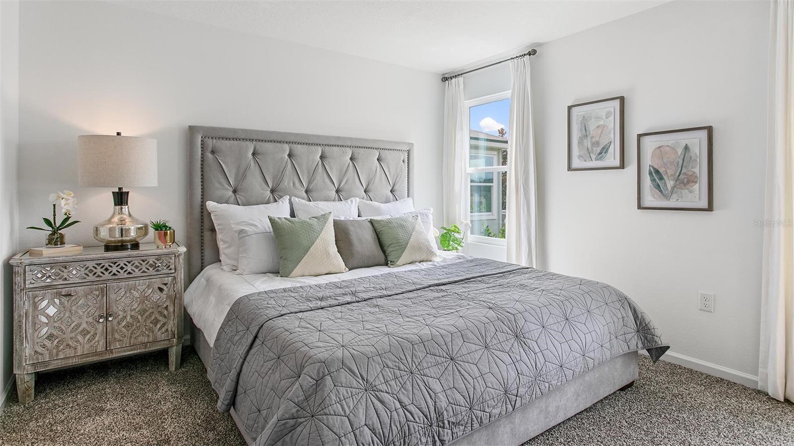 Image 14 of 68 For 44 Sawdust Lane