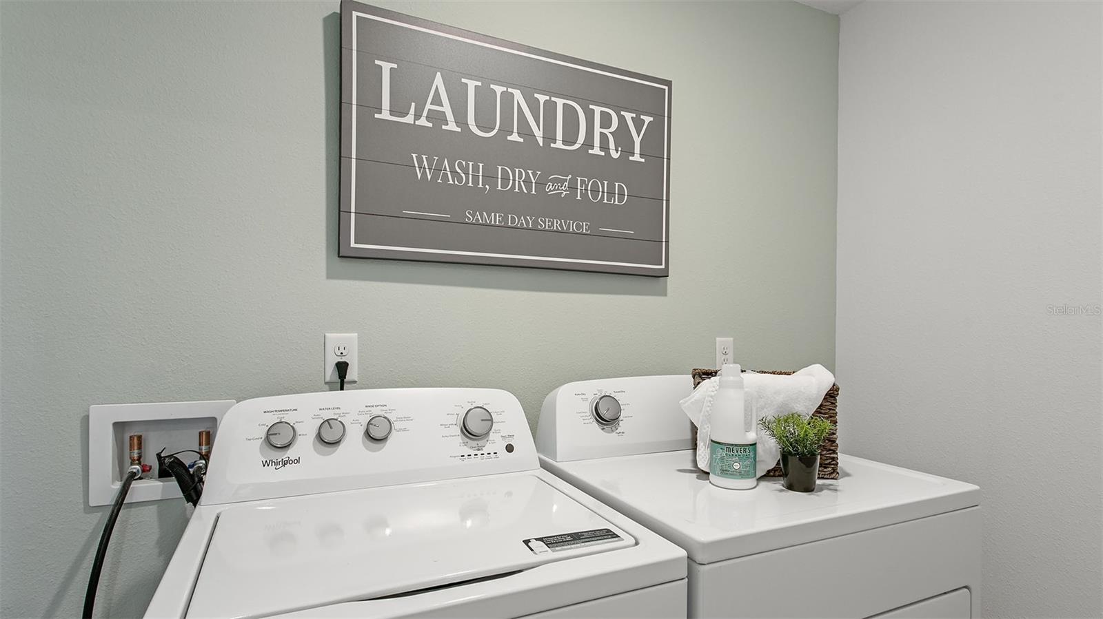 Image 17 of 68 For 44 Sawdust Lane