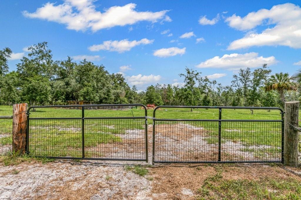 Image 41 of 53 For 237 Little Orange Creek Road