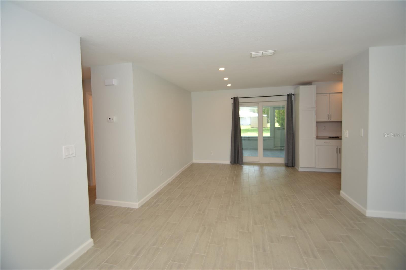 Image 7 of 28 For 14 Bolling Lane