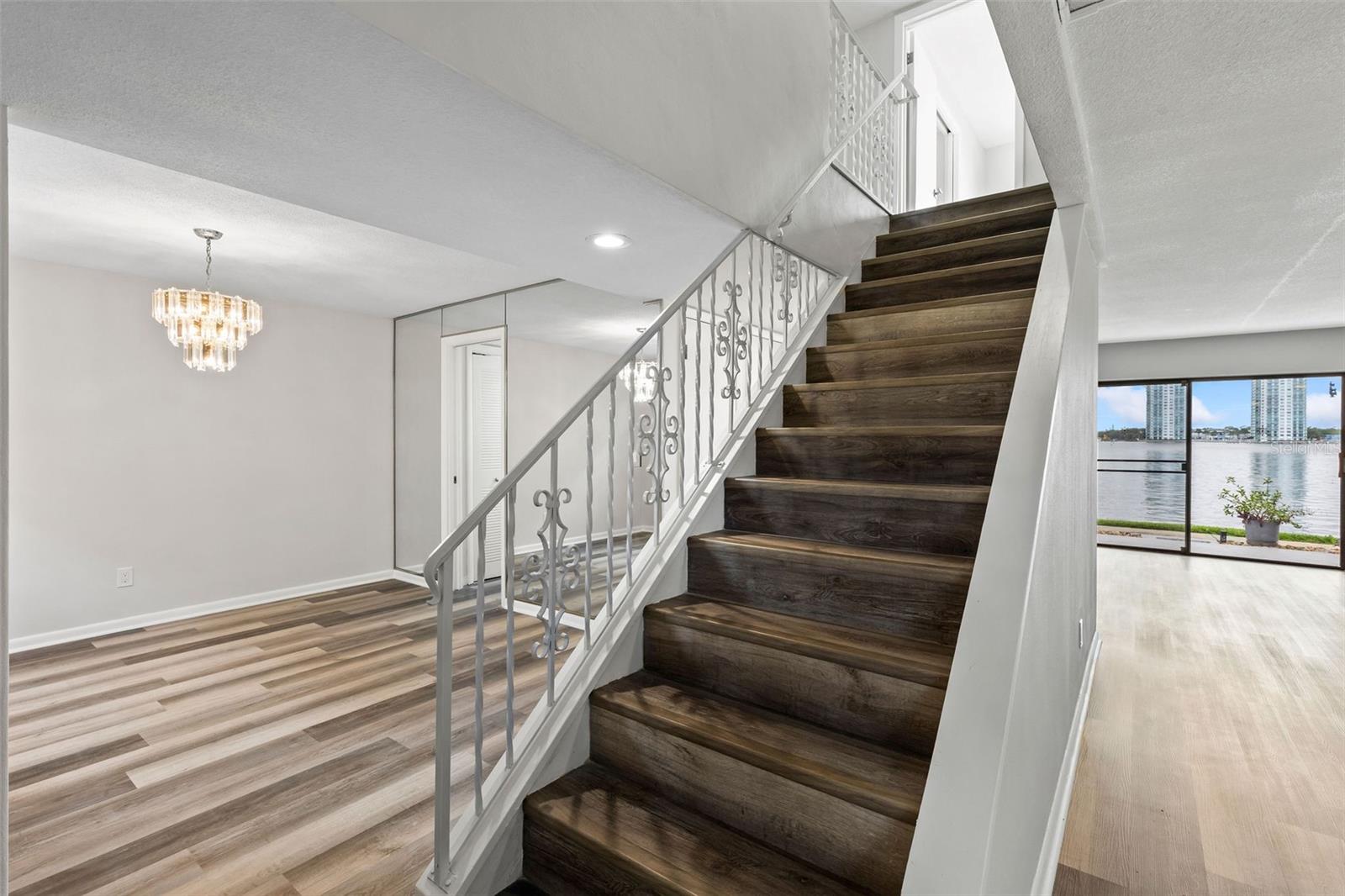 Image 16 of 63 For 625 Halifax Avenue 23