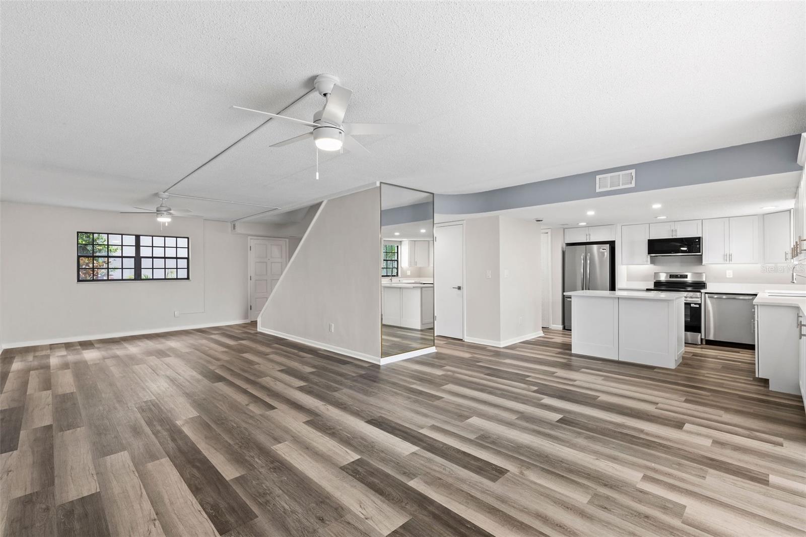 Image 5 of 63 For 625 Halifax Avenue 23