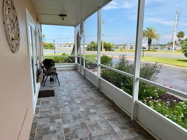 Image 4 of 55 For 404 Beach Street 101