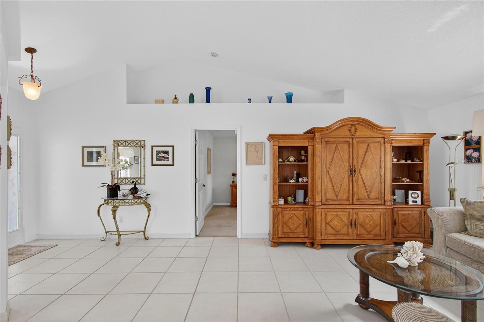 Image 15 of 55 For 412 Palm Drive