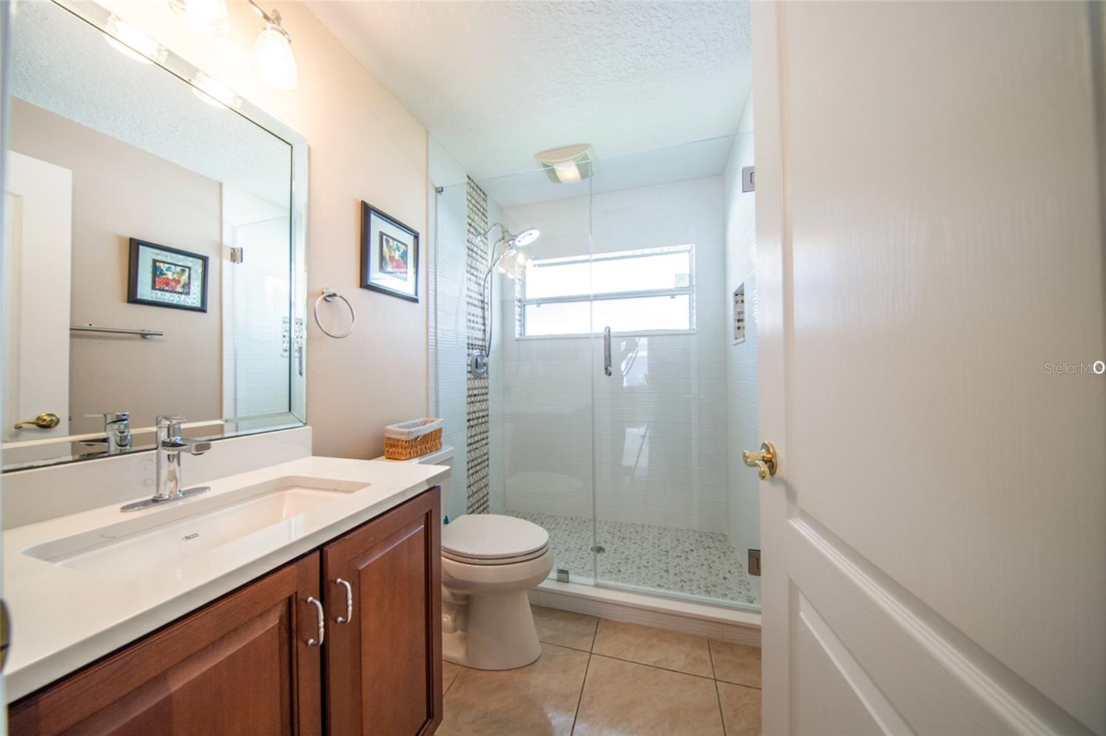 Image 31 of 49 For 4 Wainmont Place