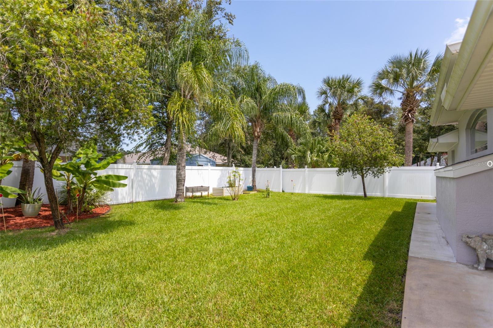 Image 45 of 49 For 4 Wainmont Place