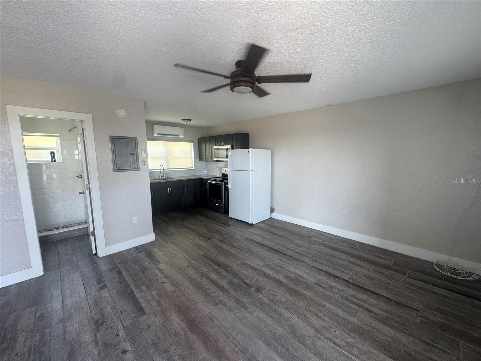 Image 4 of 6 For 1896 Ocean. Shore Boulevard