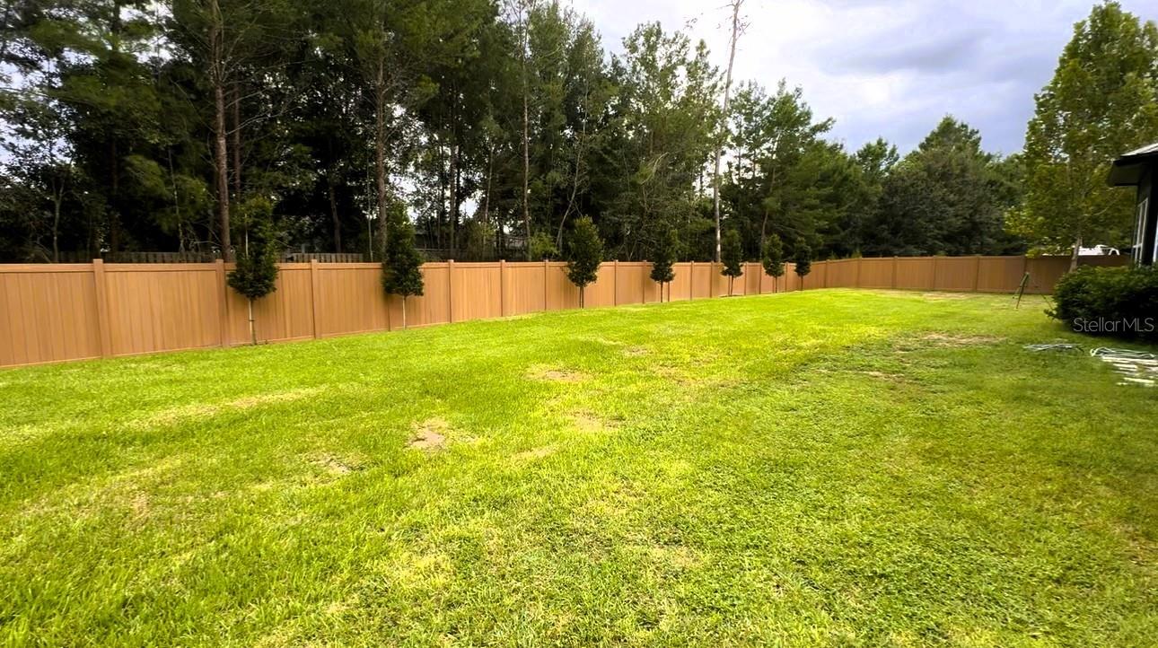 Image 40 of 77 For 216 Shadowwood Drive