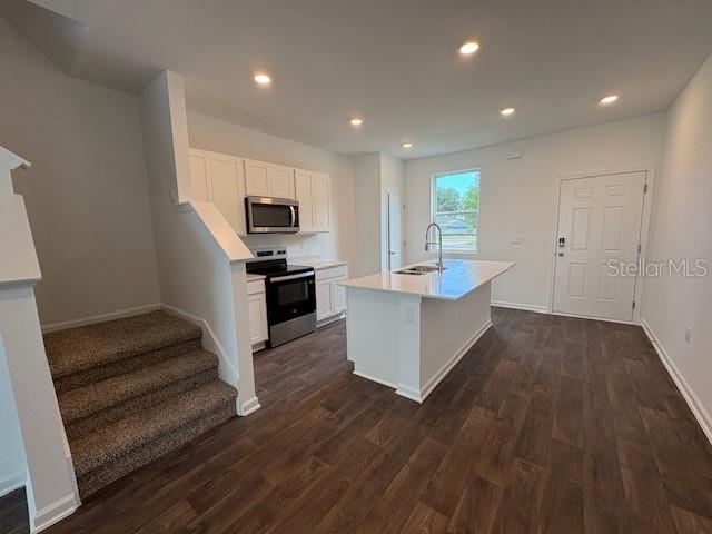 Image 7 of 57 For 84 Montellano Road