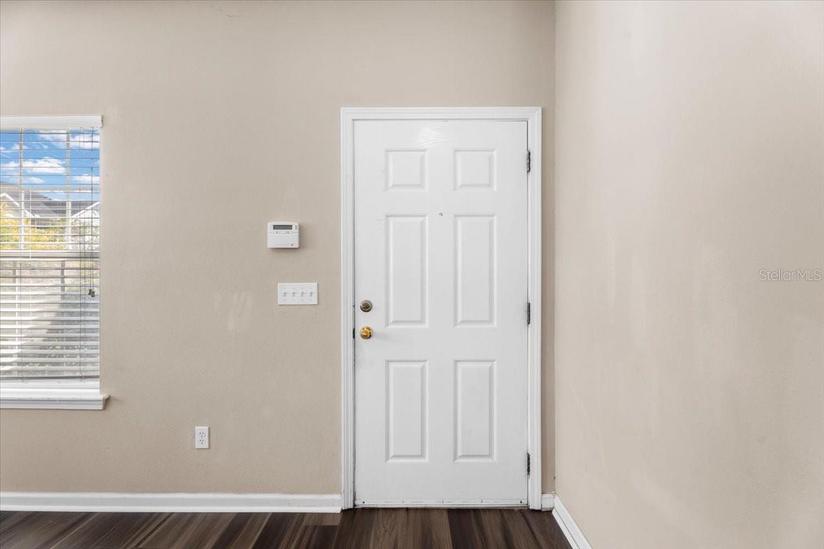 Image 3 of 48 For 575 Oakleaf Plantation Parkway 901