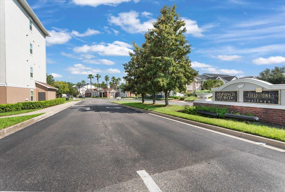 Image 31 of 48 For 575 Oakleaf Plantation Parkway 901