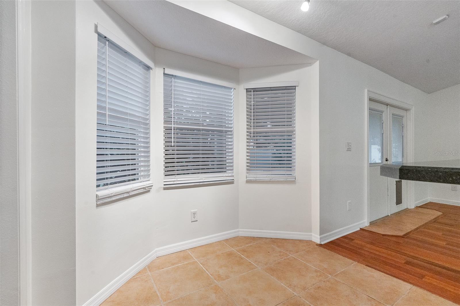 Image 20 of 45 For 928 George Hecker Drive
