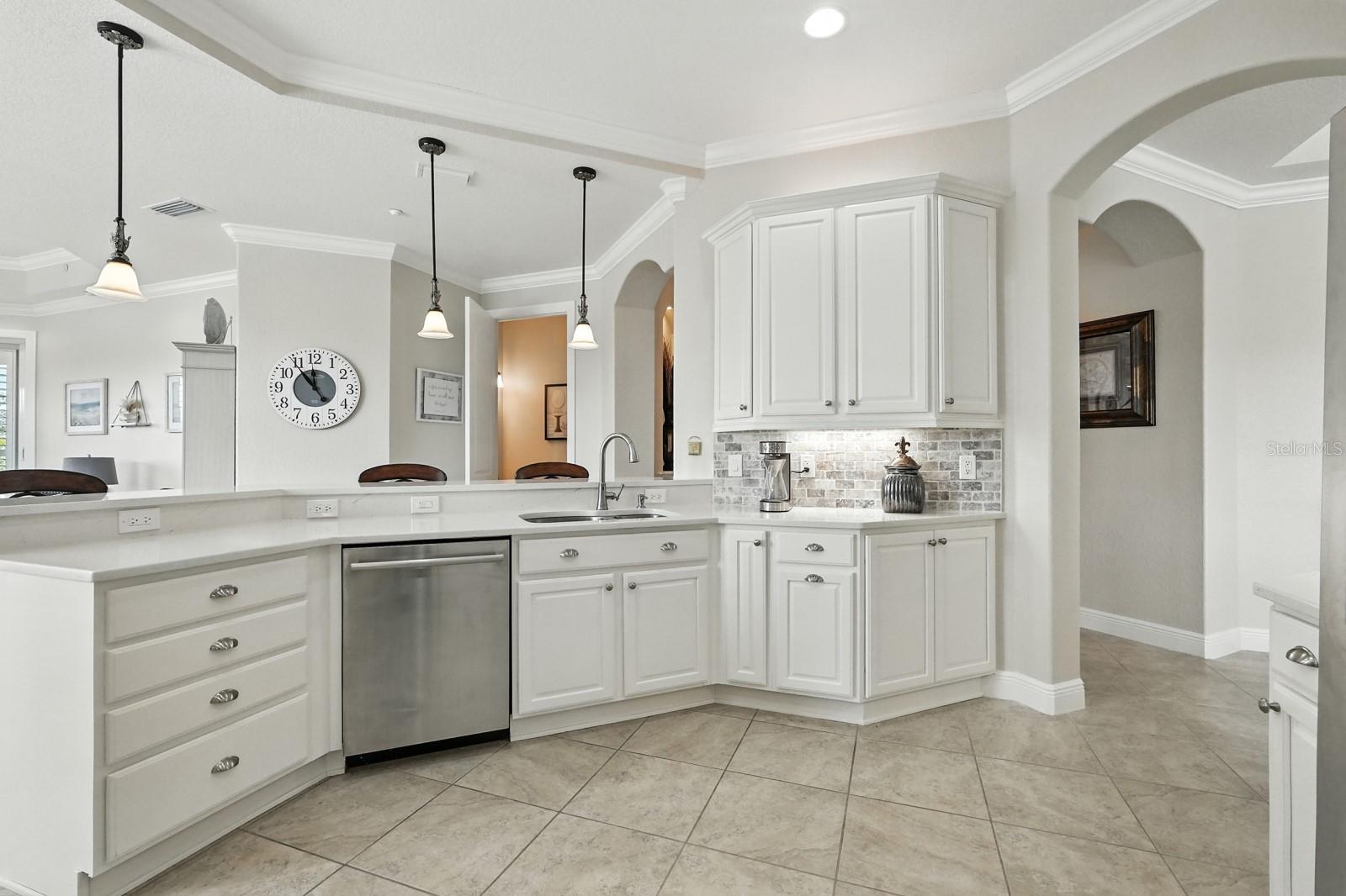 Image 15 of 54 For 200 Cedar Cove  Unit 206