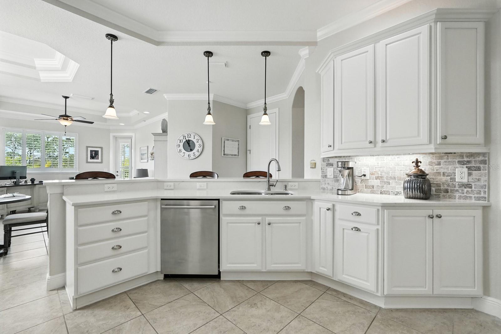 Image 20 of 54 For 200 Cedar Cove  Unit 206