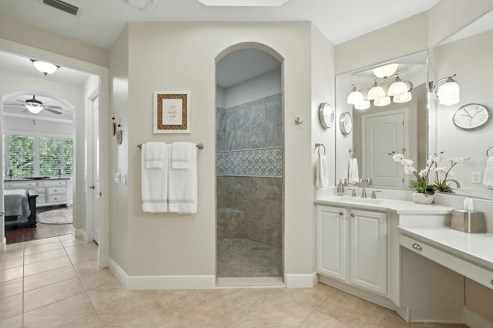 Image 31 of 54 For 200 Cedar Cove  Unit 206