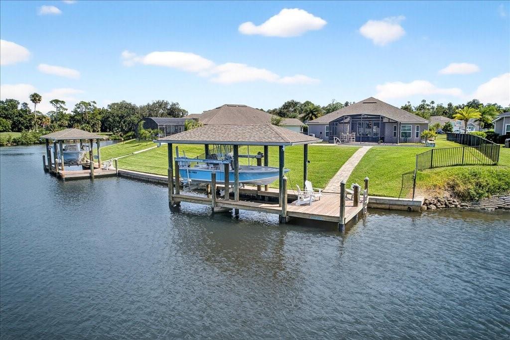Image 27 of 56 For 50 Country Club Harbor Circle