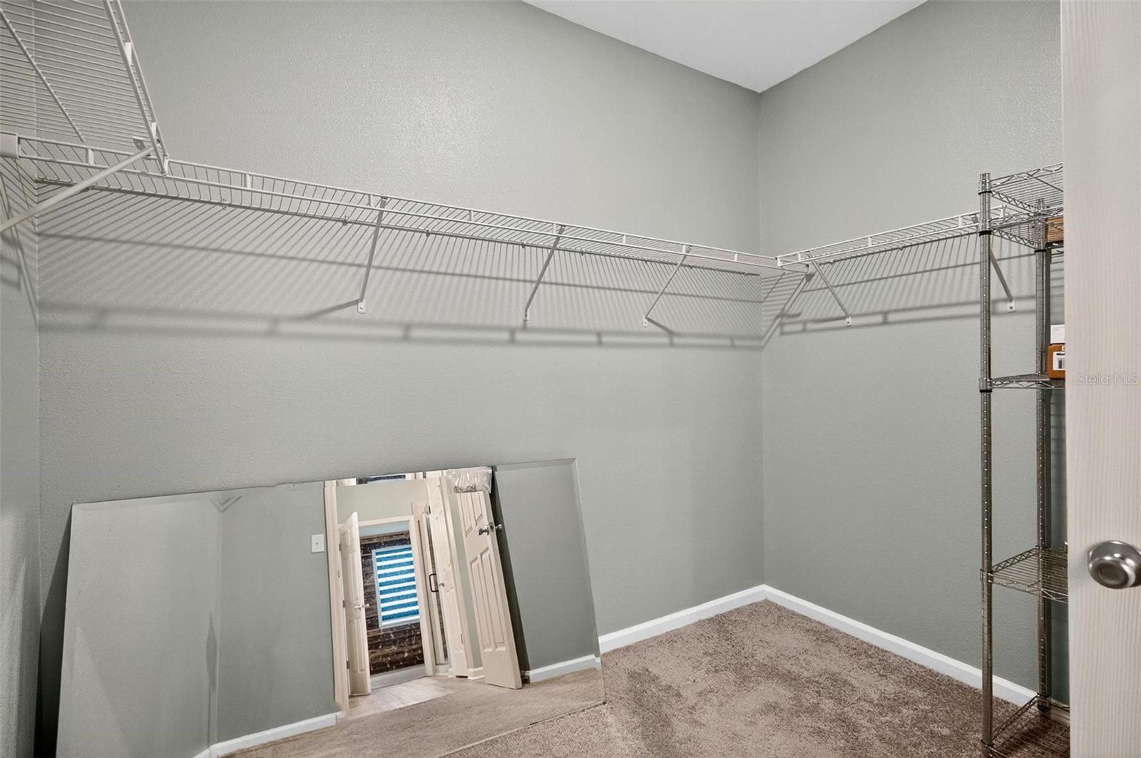 Image 41 of 68 For 46 Willow Street