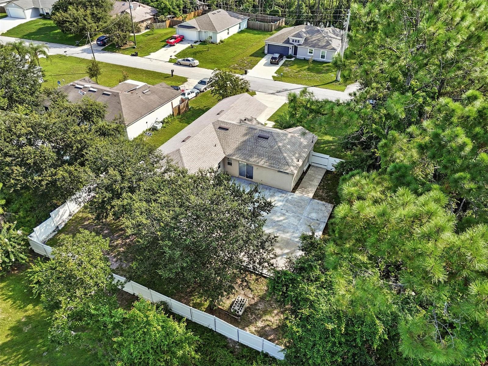 Image 7 of 61 For 38 Peninsula Lane