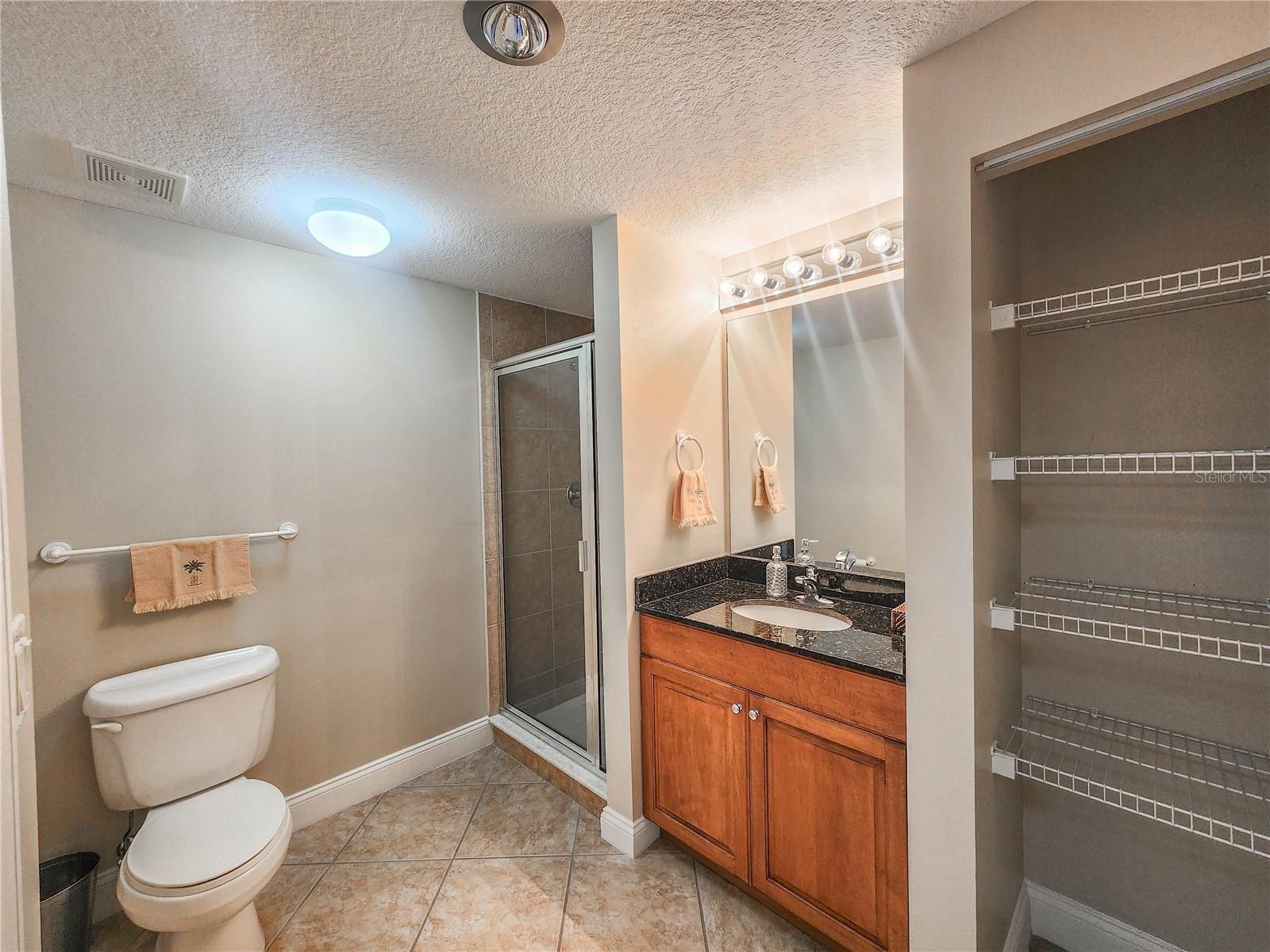 Image 7 of 32 For 60 Surfview Drive 814
