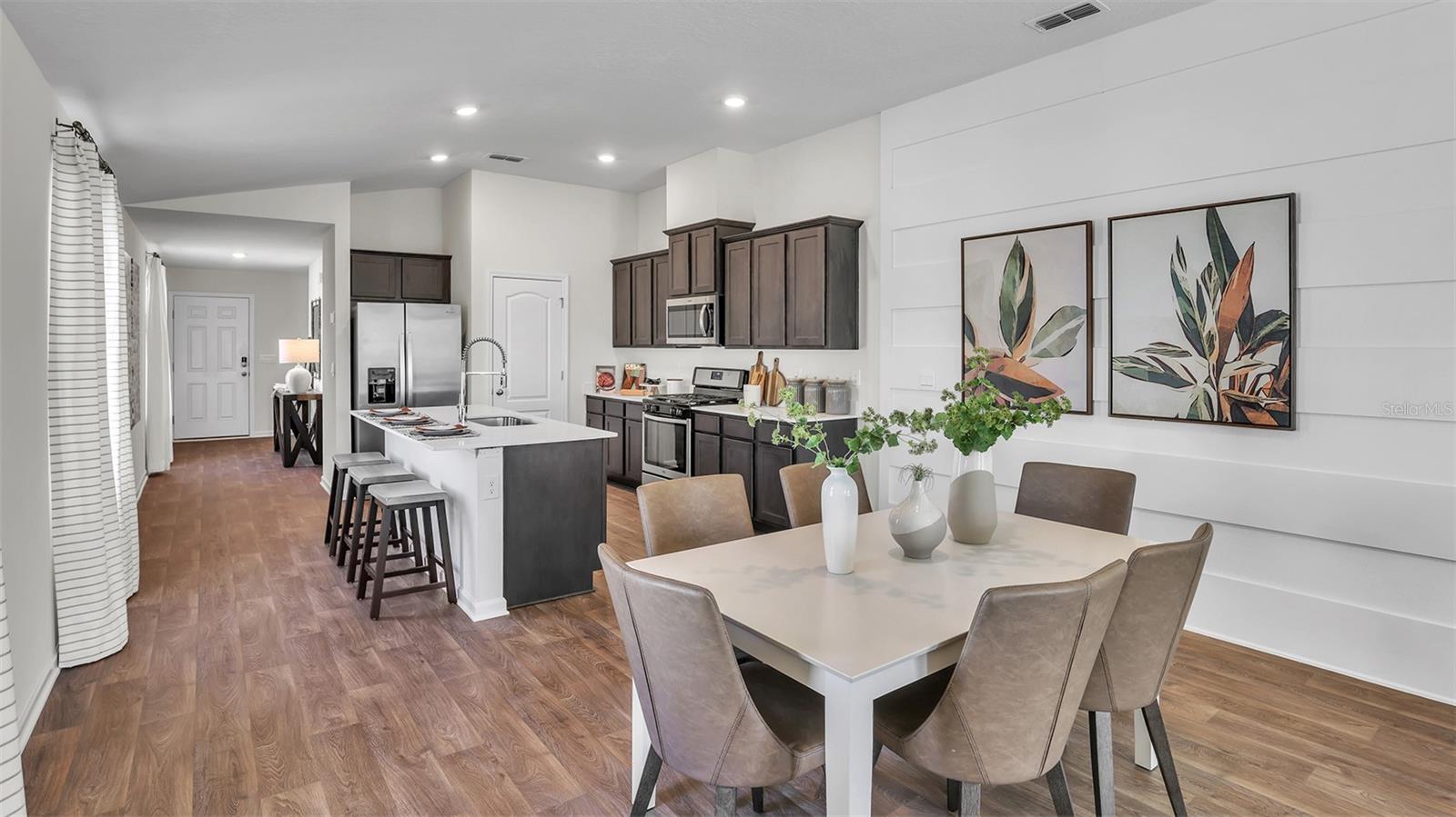 Image 7 of 58 For 62 Nervion Way