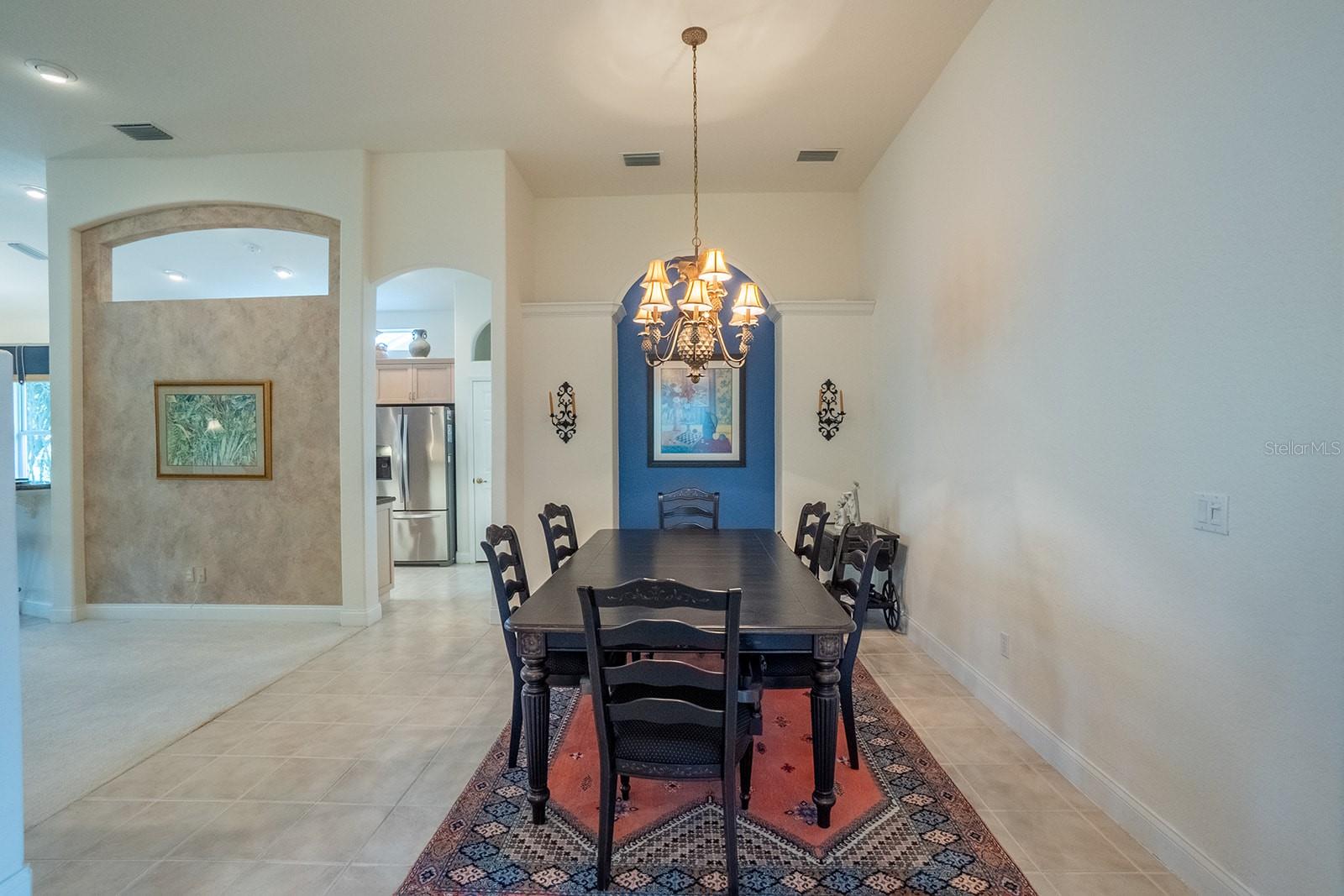 Image 13 of 62 For 35 Southlake Drive