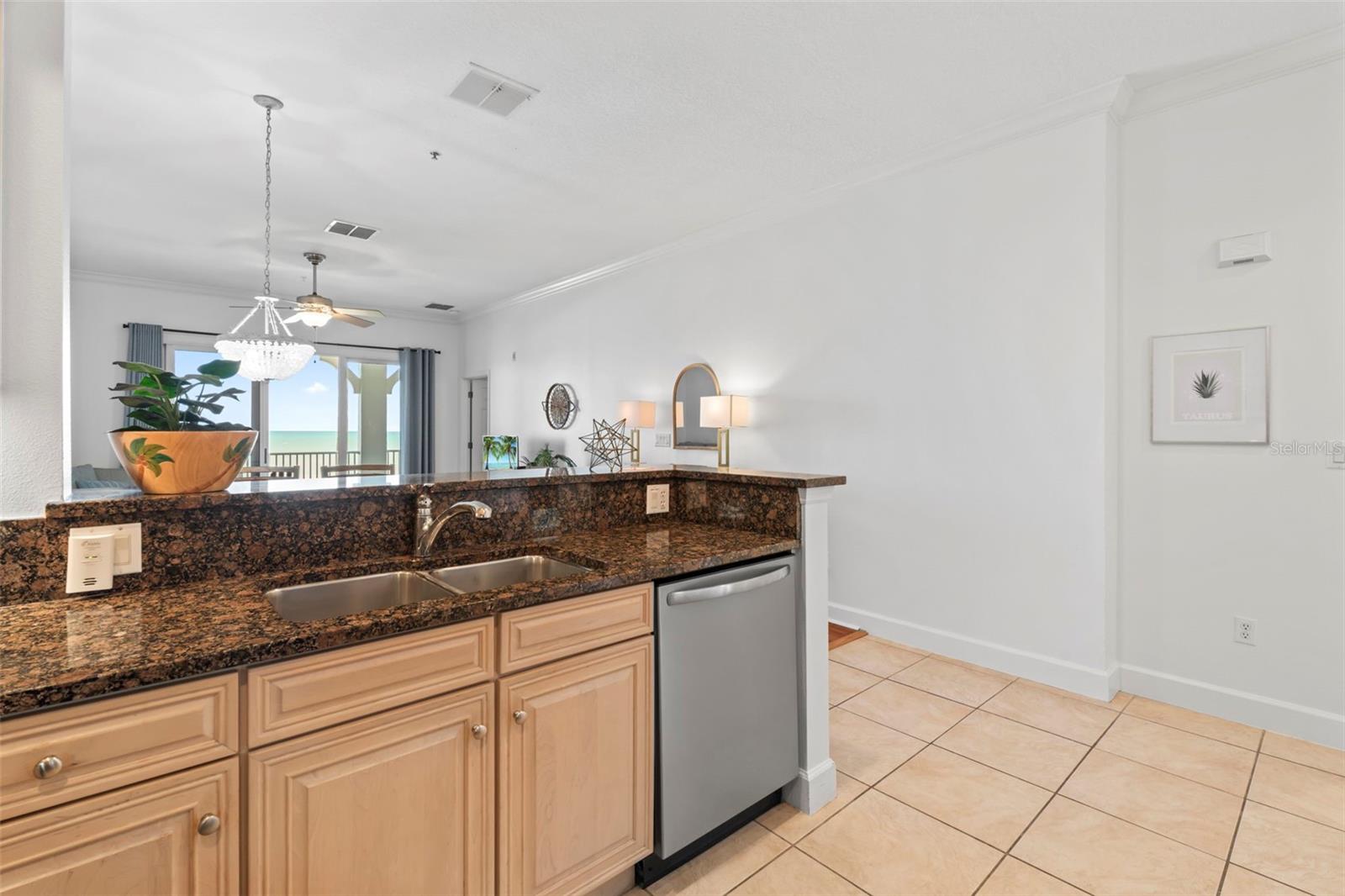 Image 20 of 65 For 700 Cinnamon Beach Way 633