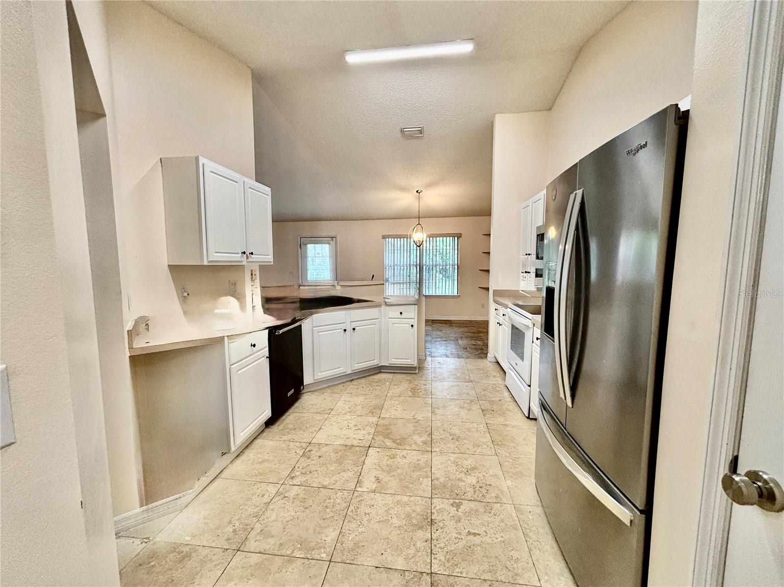 Image 10 of 40 For 12 Regency Drive
