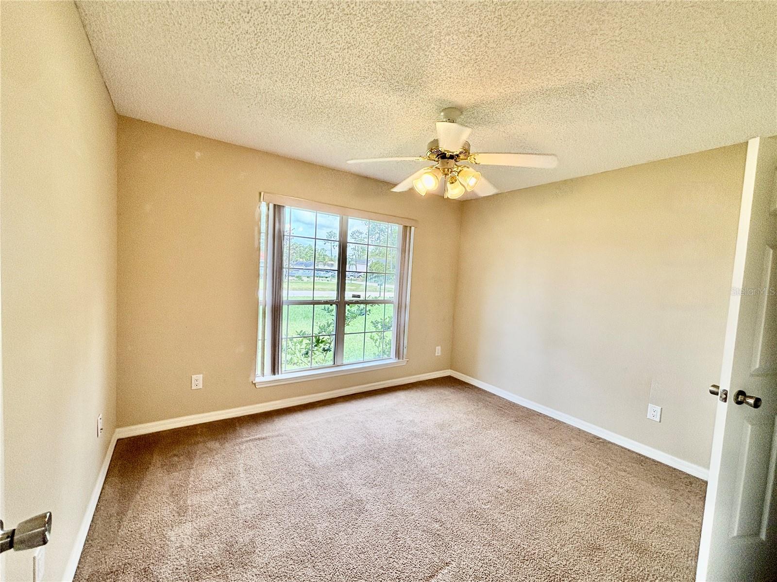 Image 30 of 40 For 12 Regency Drive