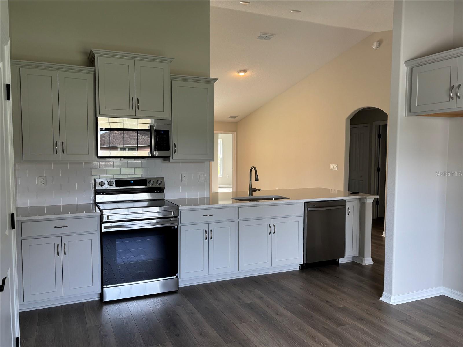 Image 3 of 16 For 98 Pine Circle Drive