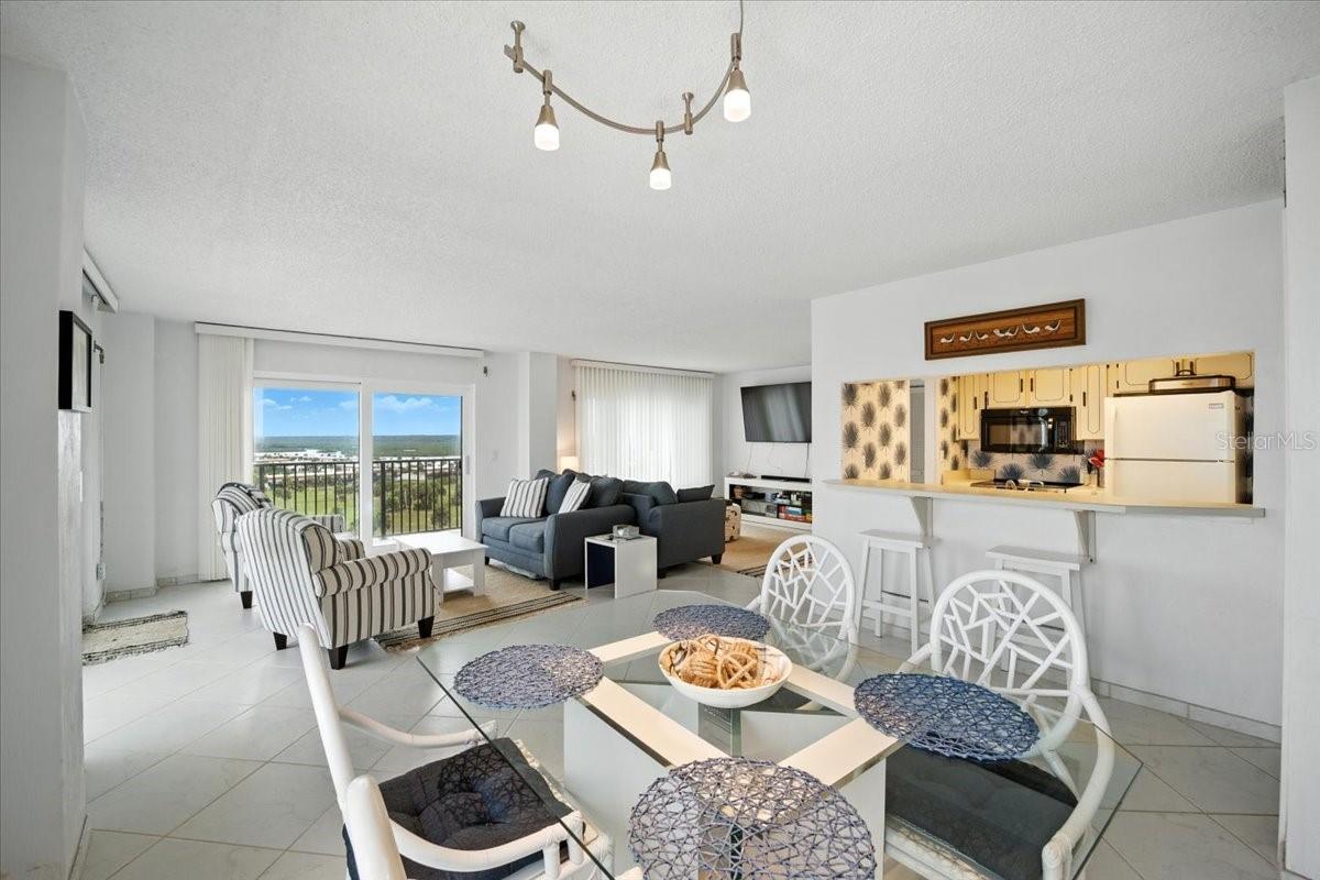 Image 17 of 49 For 3600 Ocean Shore Boulevard 819