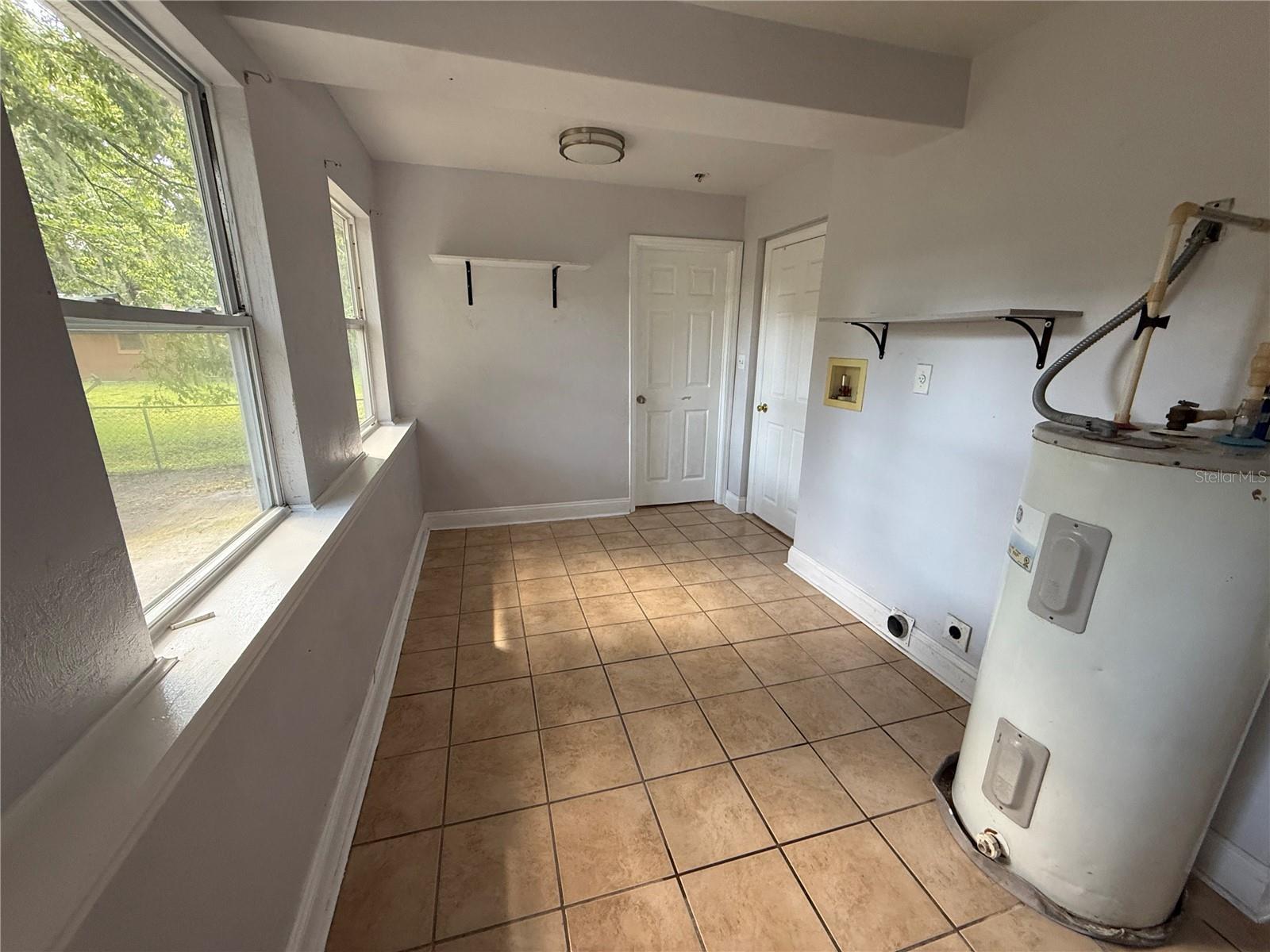 Image 4 of 14 For 615 Tomoka Road