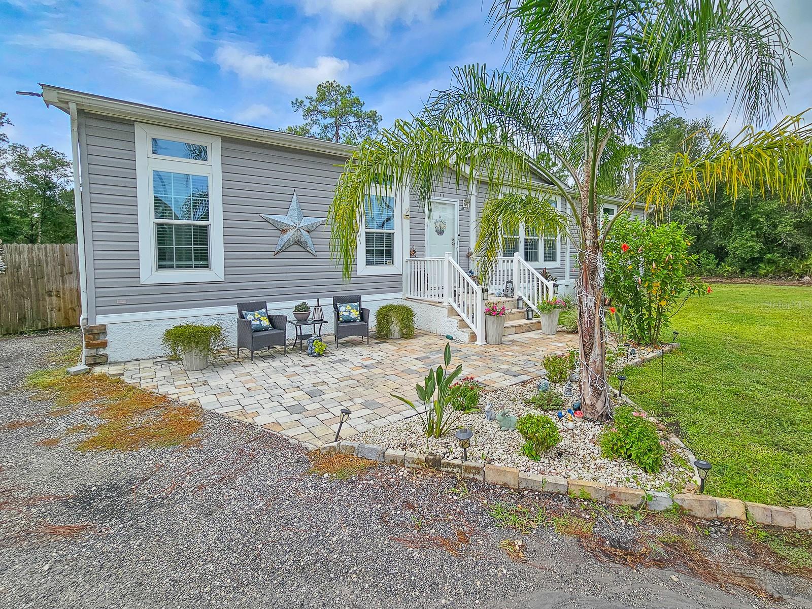 Image 3 of 54 For 5487 Palm Avenue