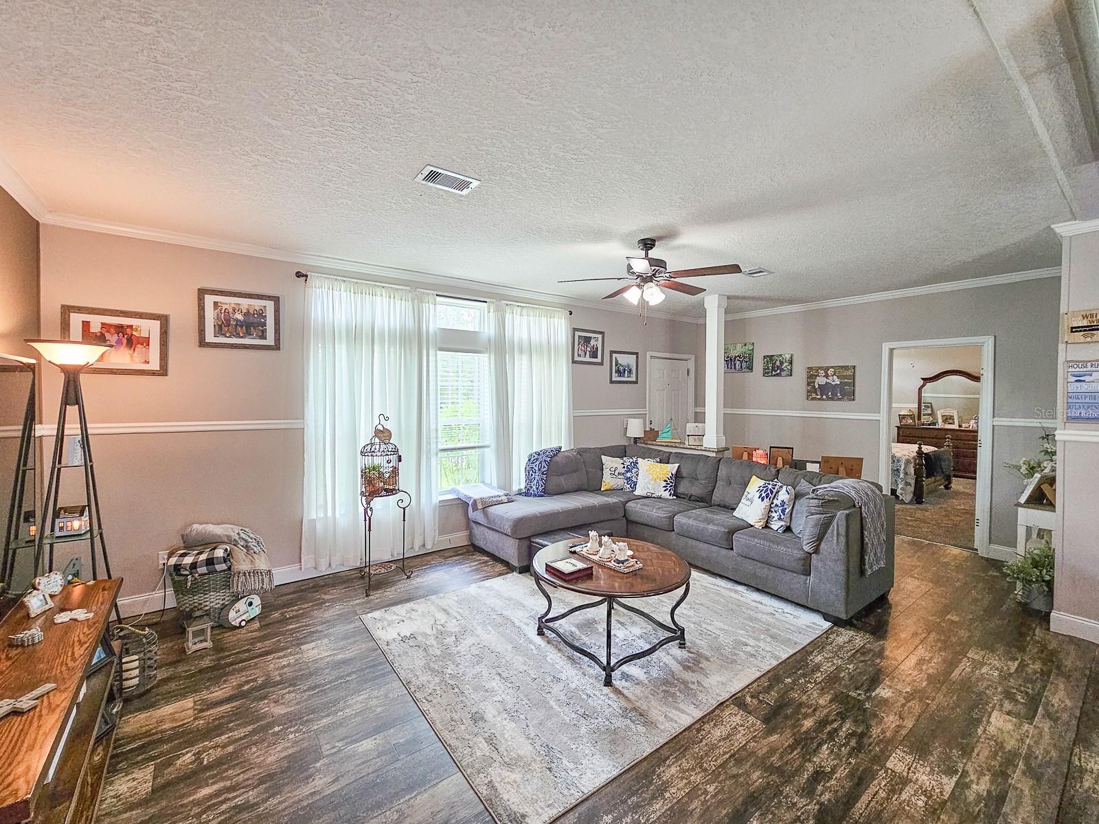 Image 8 of 54 For 5487 Palm Avenue