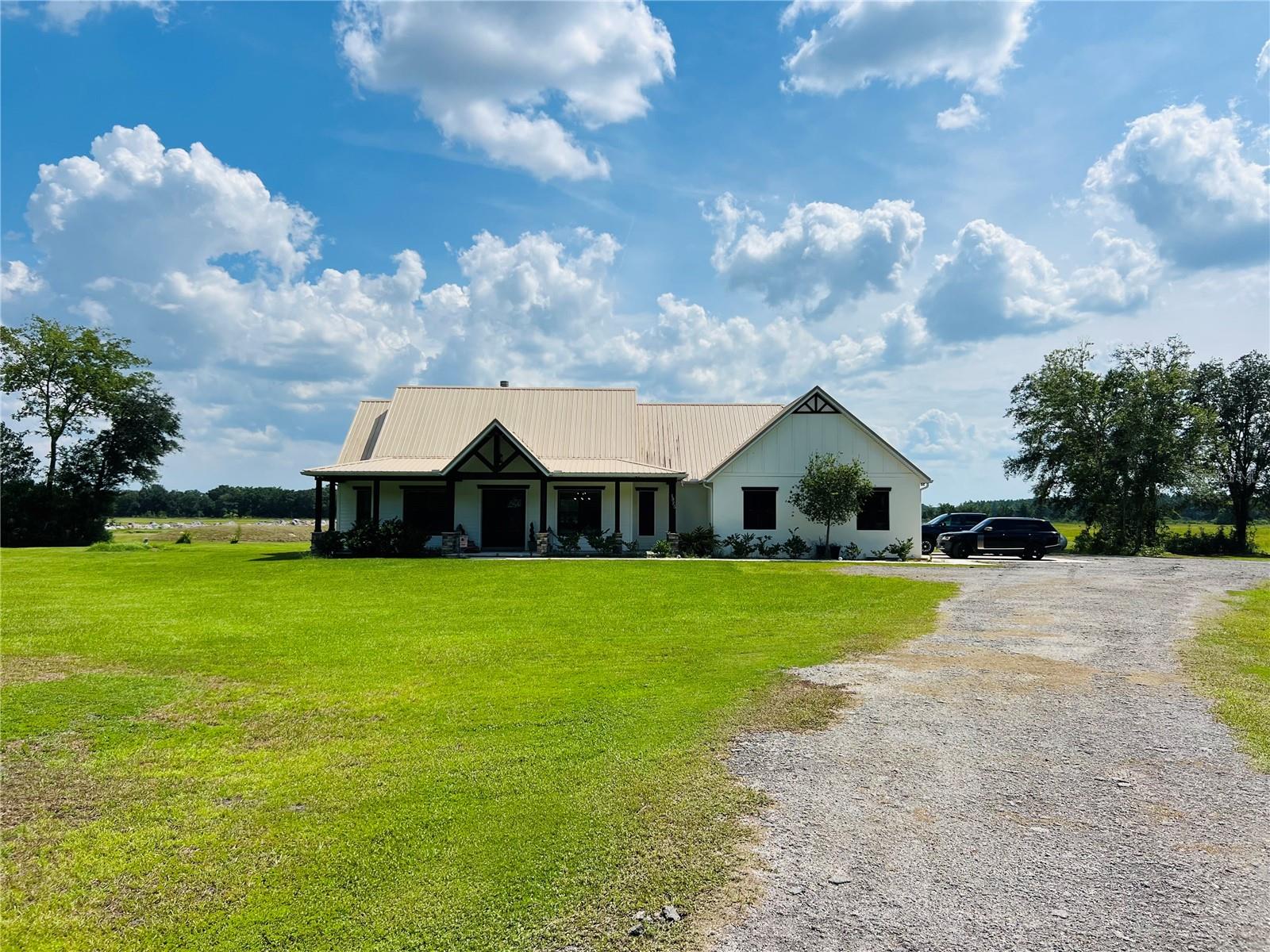 Image 3 of 4 For 1825 County Road 302