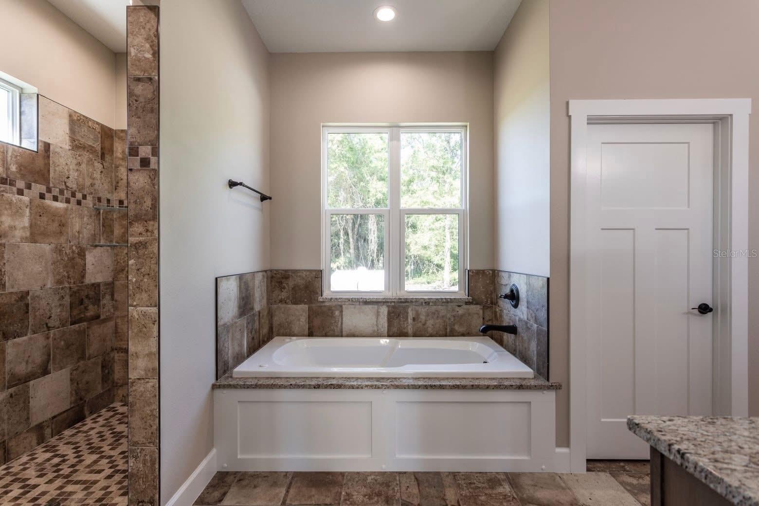 Image 70 of 86 For 1825 County Road 302