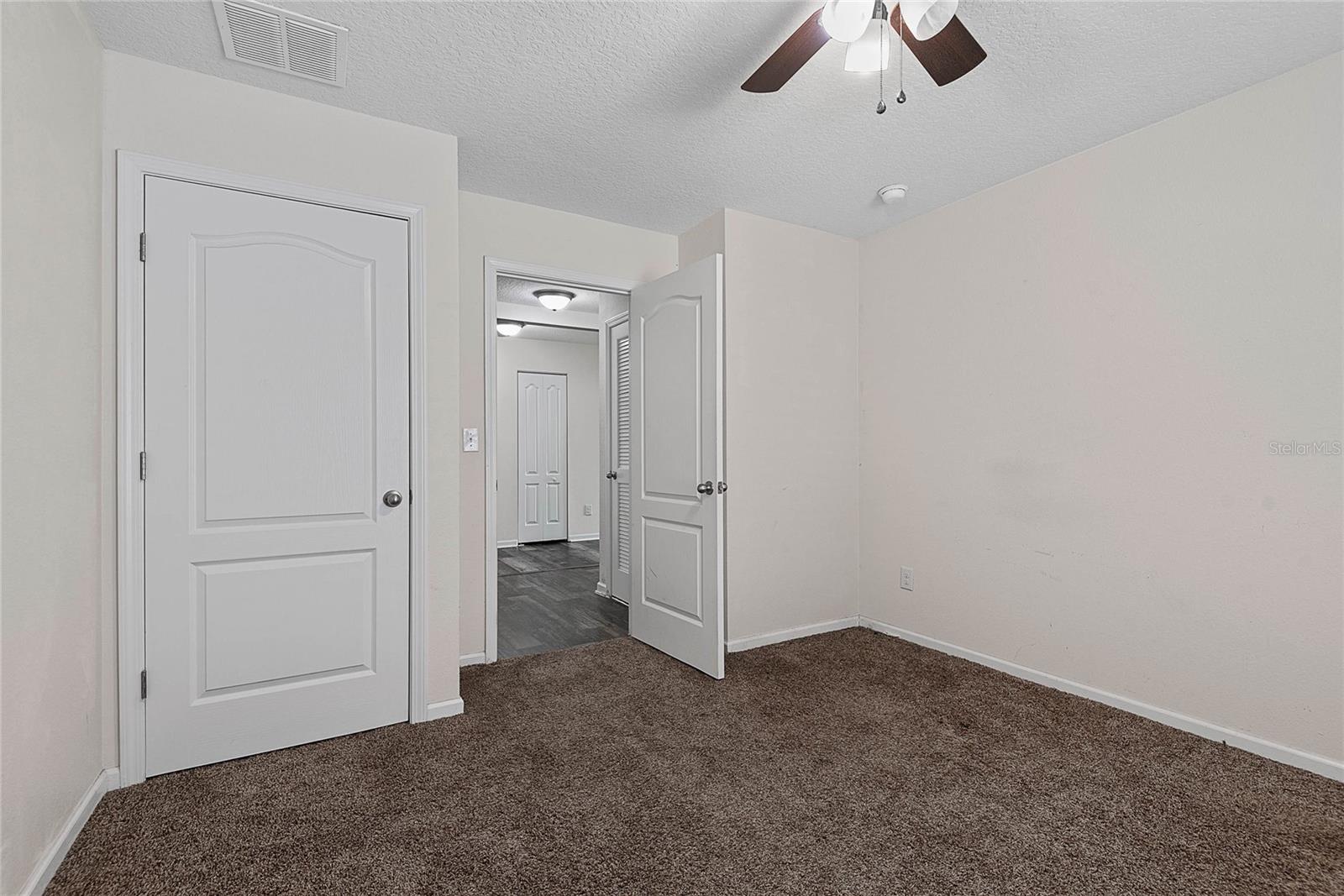 Image 25 of 37 For 132 Fairway Court