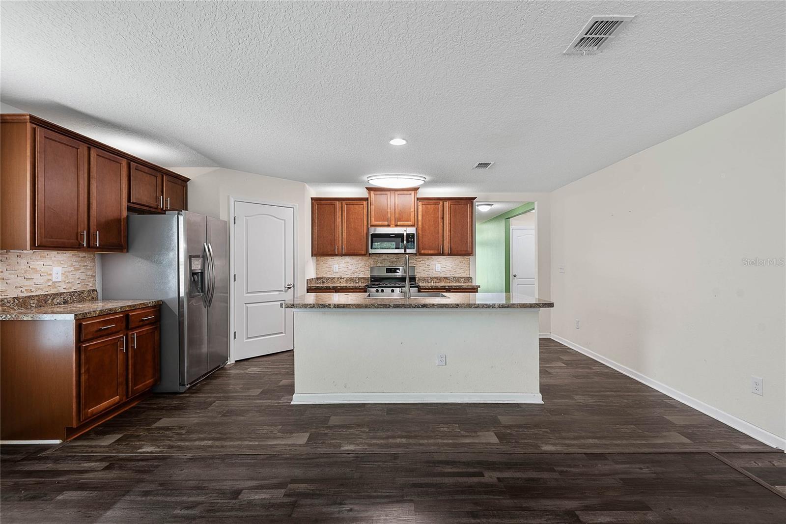 Image 31 of 37 For 132 Fairway Court