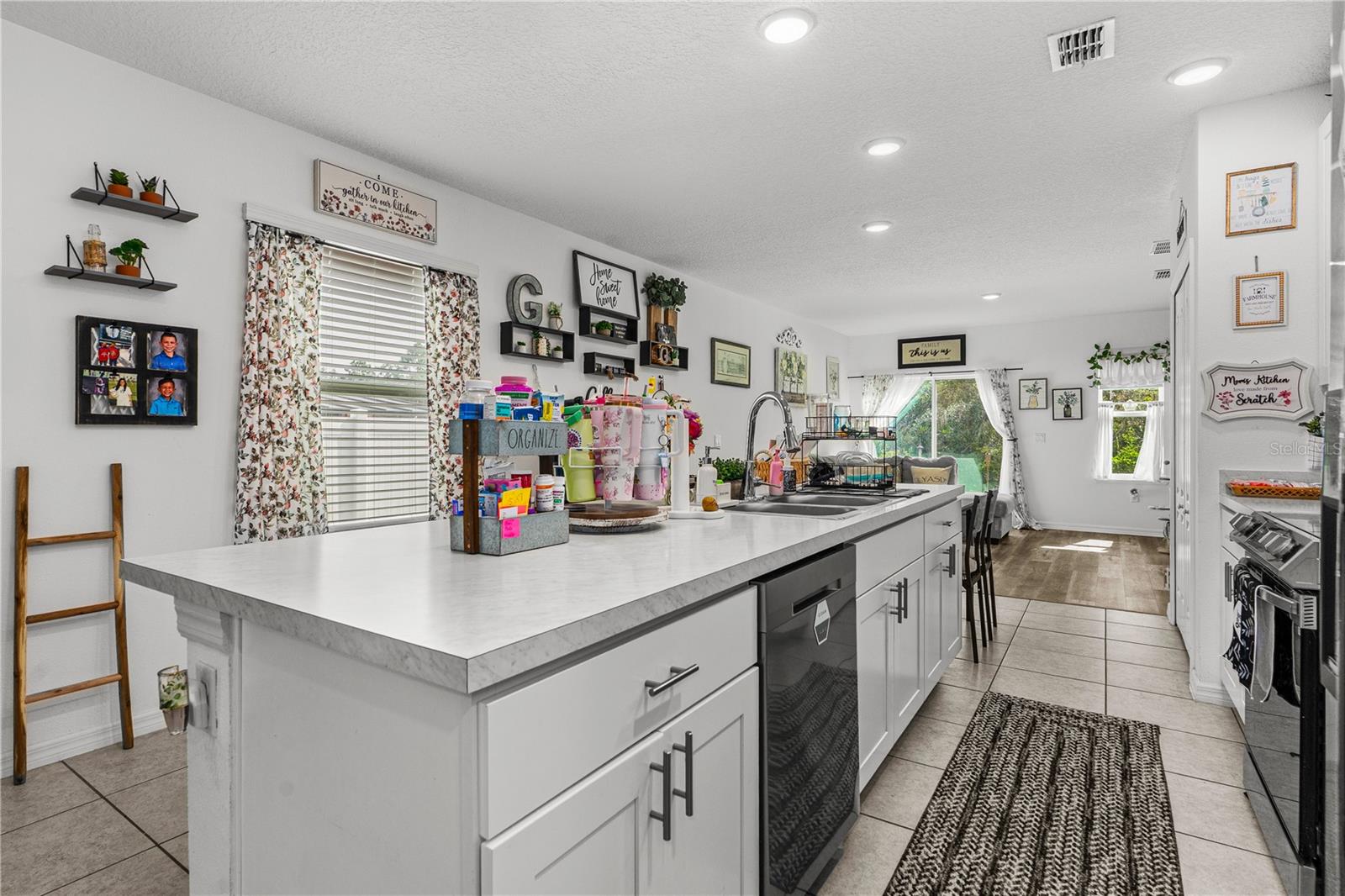 Image 8 of 31 For 2815 Westwood Avenue