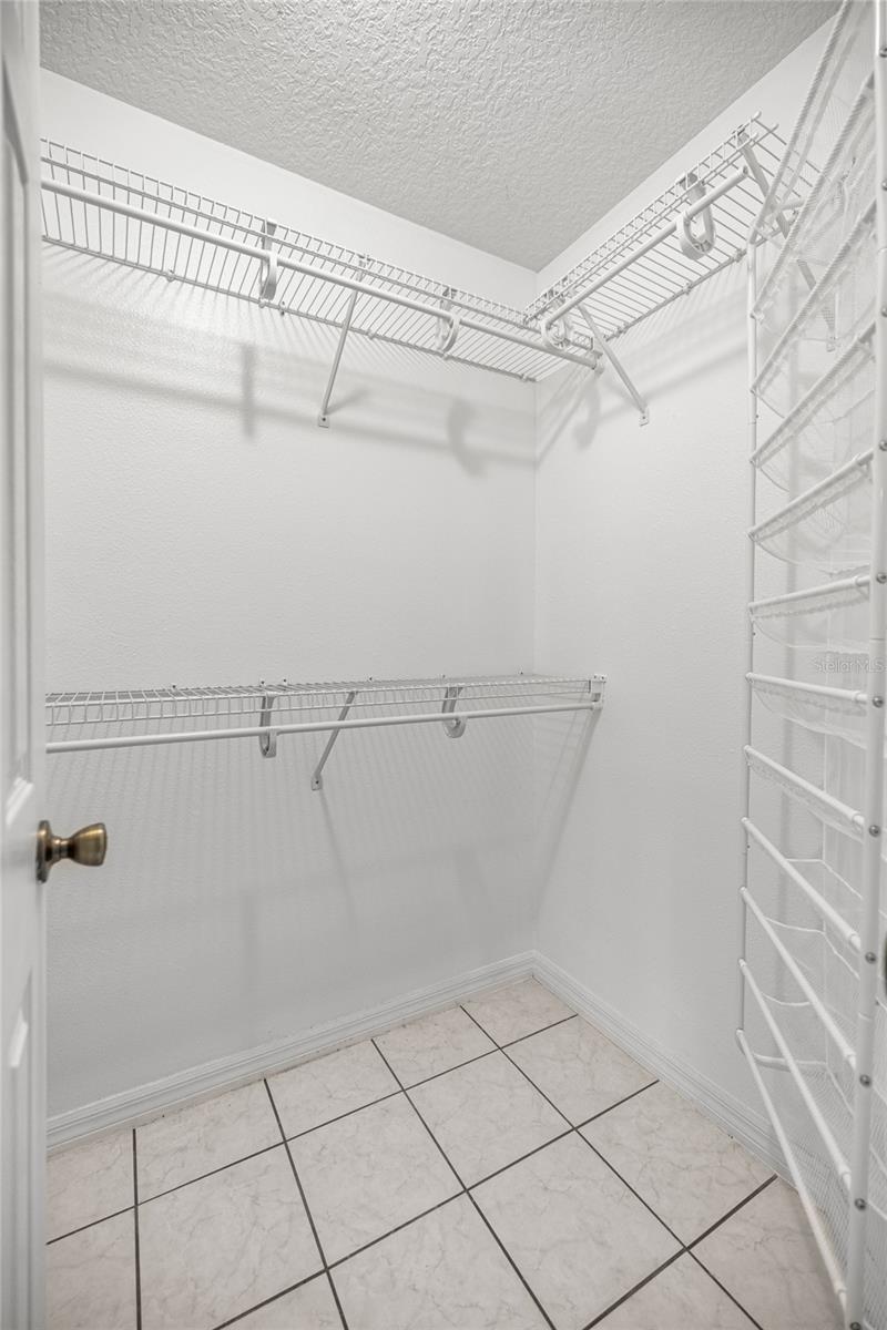 Image 21 of 53 For 13194 70th Lane