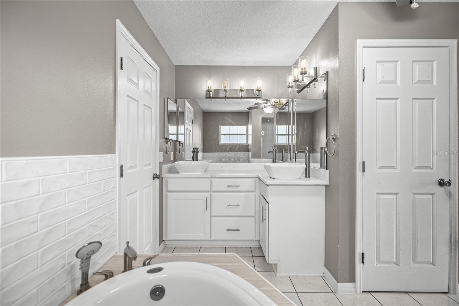 Image 31 of 53 For 13194 70th Lane