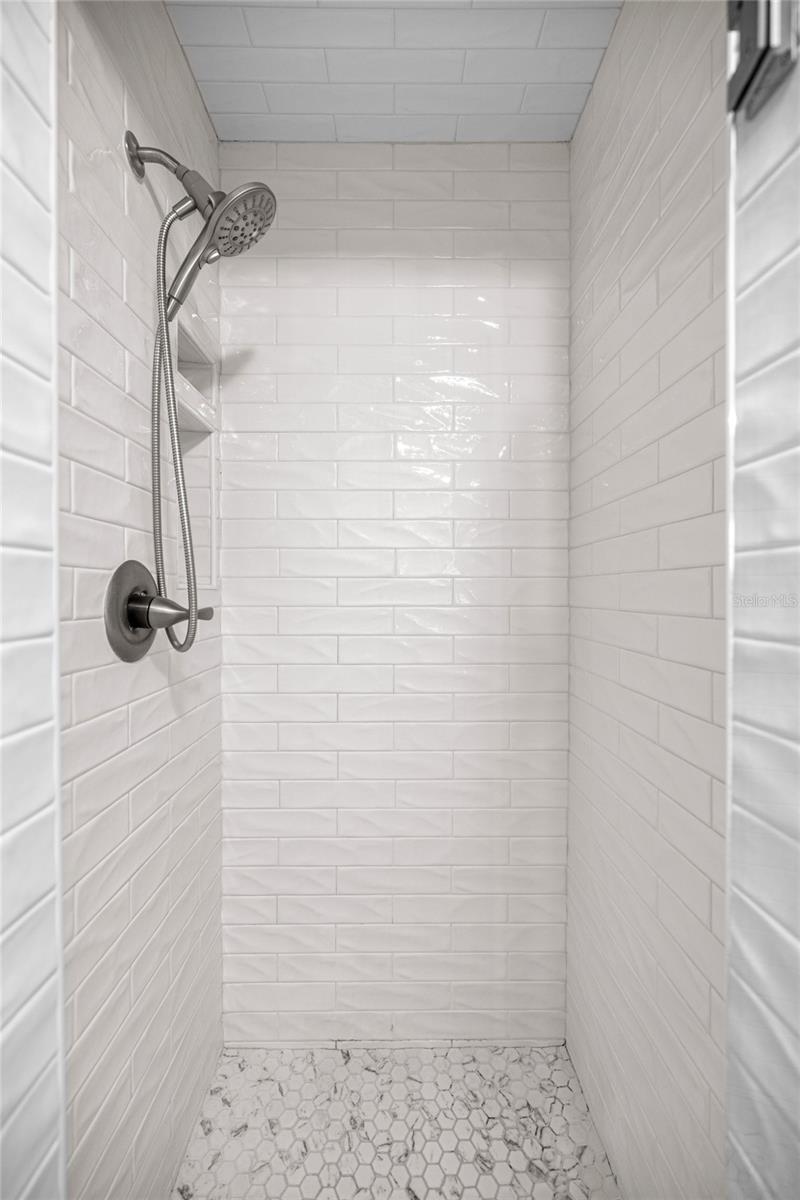 Image 34 of 53 For 13194 70th Lane