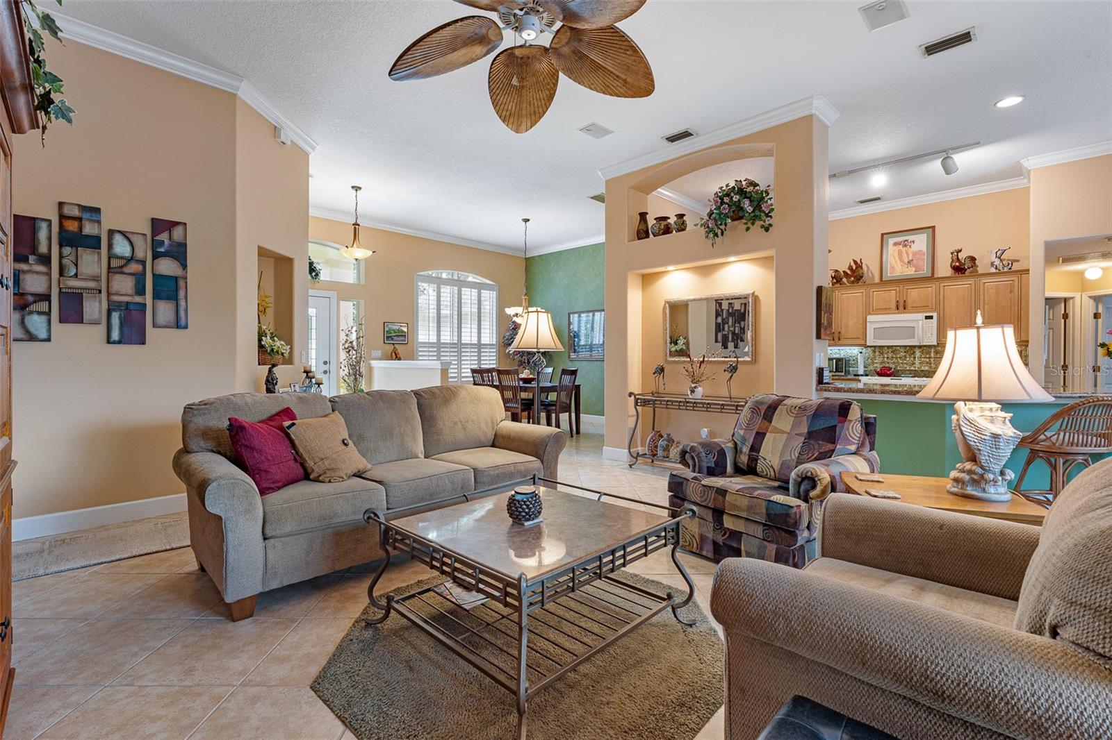 Image 15 of 62 For 1283 Royal Pointe Lane