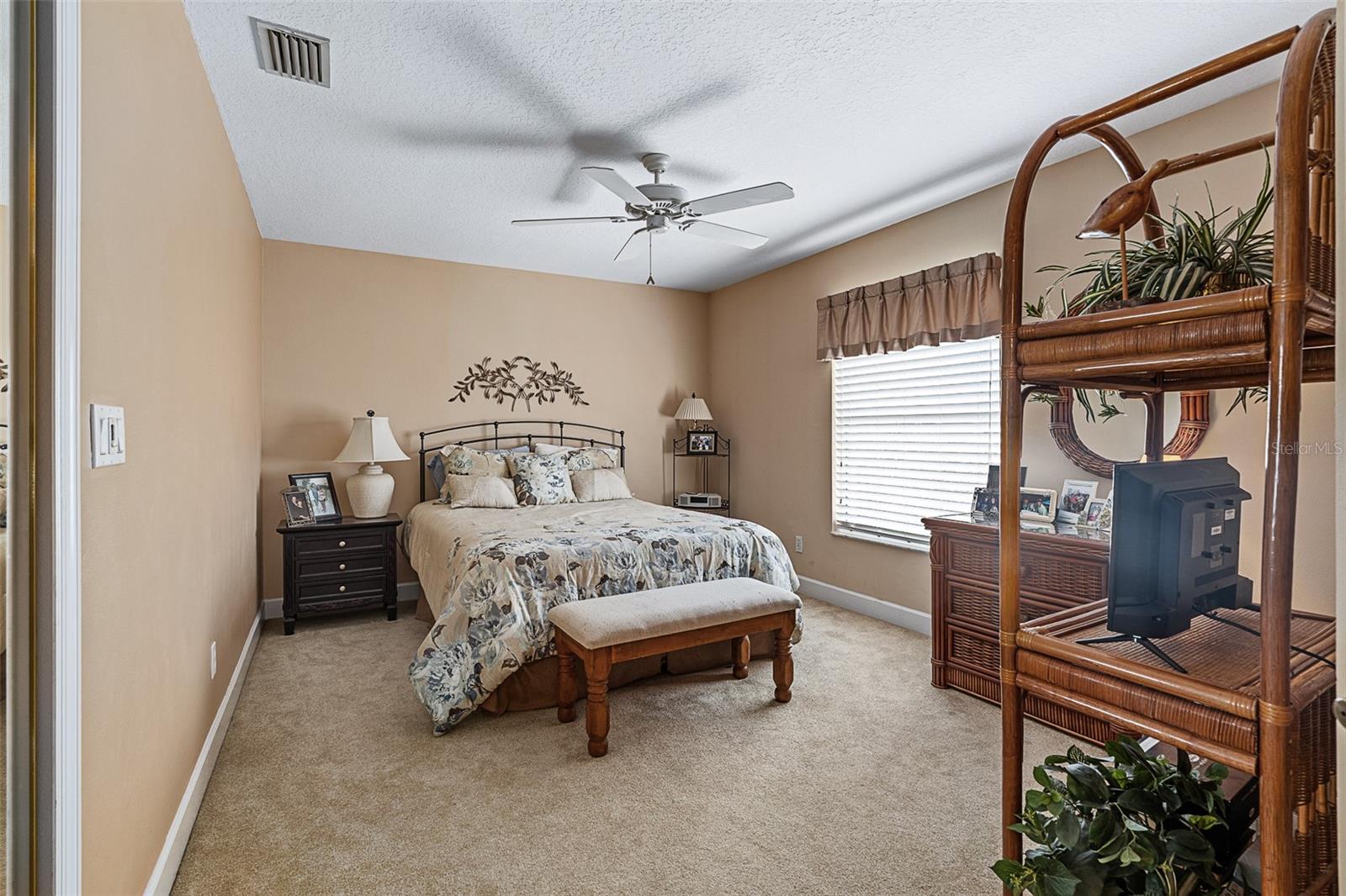 Image 30 of 62 For 1283 Royal Pointe Lane