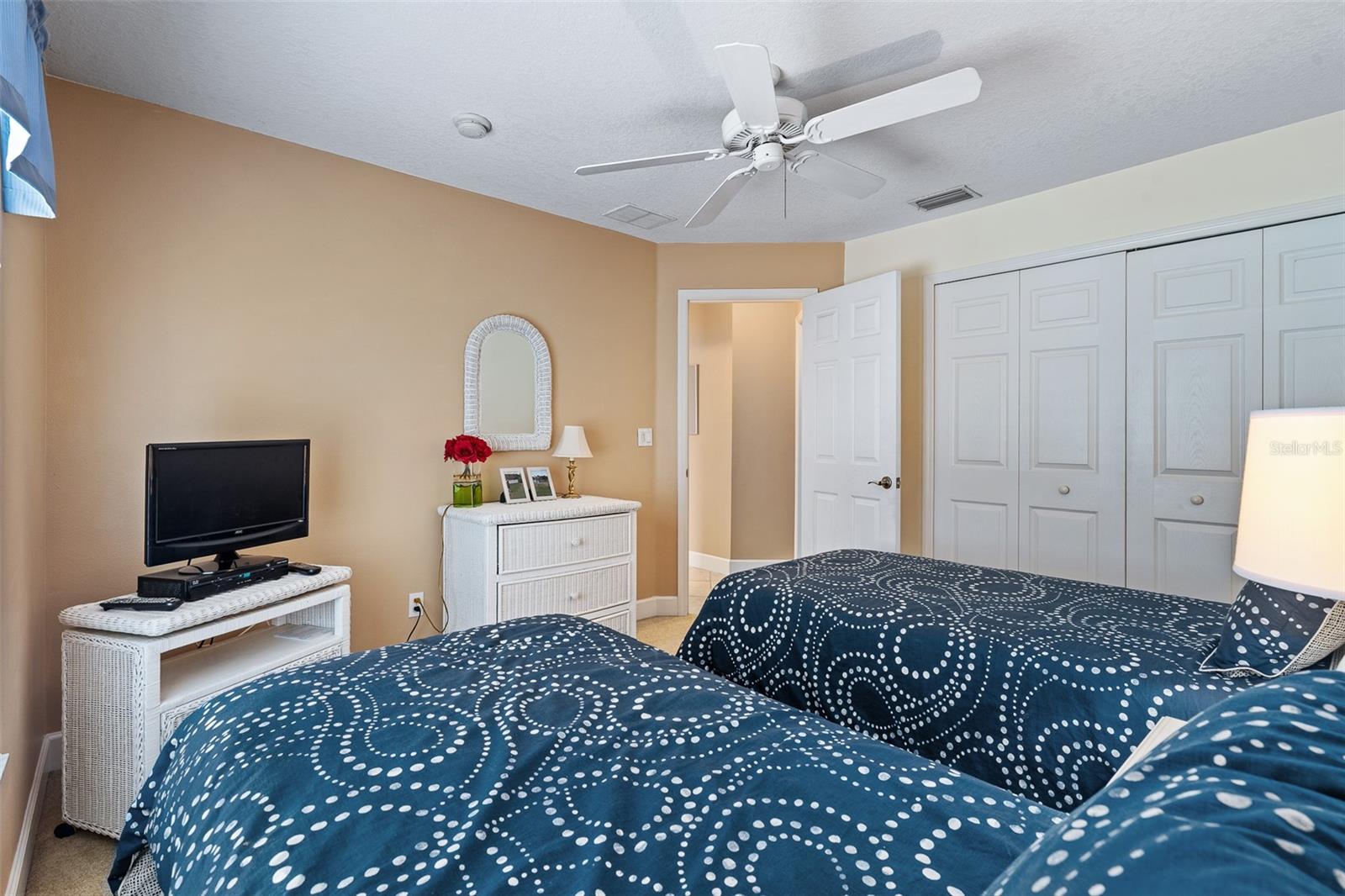 Image 35 of 62 For 1283 Royal Pointe Lane