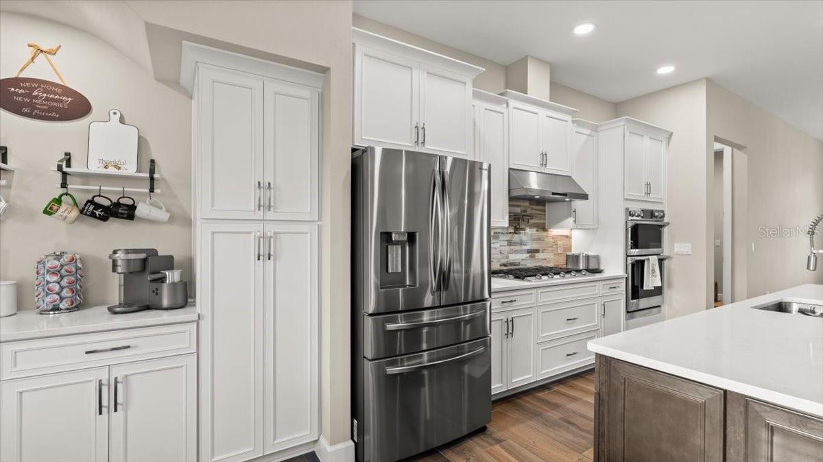 Image 14 of 42 For 29 Old Oak Drive S