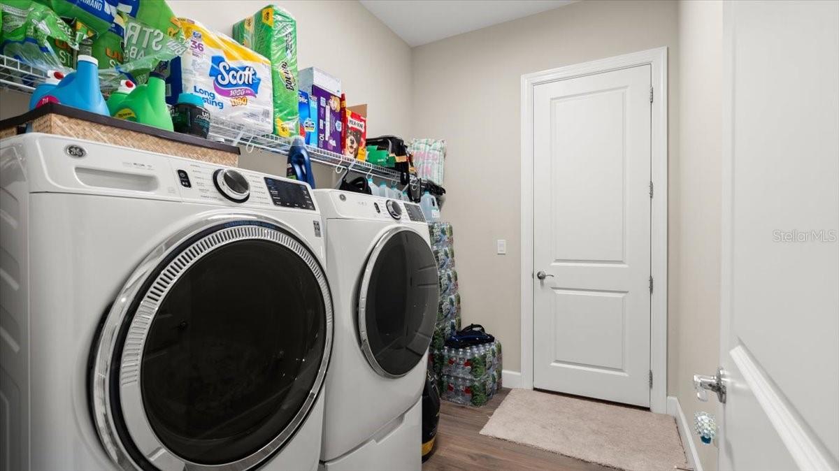 Image 40 of 42 For 29 Old Oak Drive S