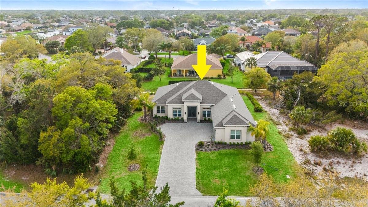 Image 7 of 42 For 29 Old Oak Drive S