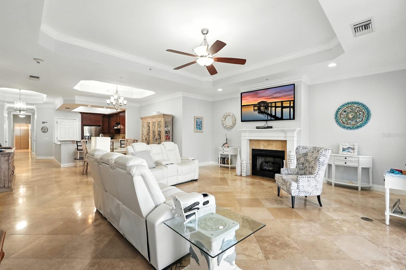 Image 14 of 74 For 200 Ocean Crest Drive Unit 655