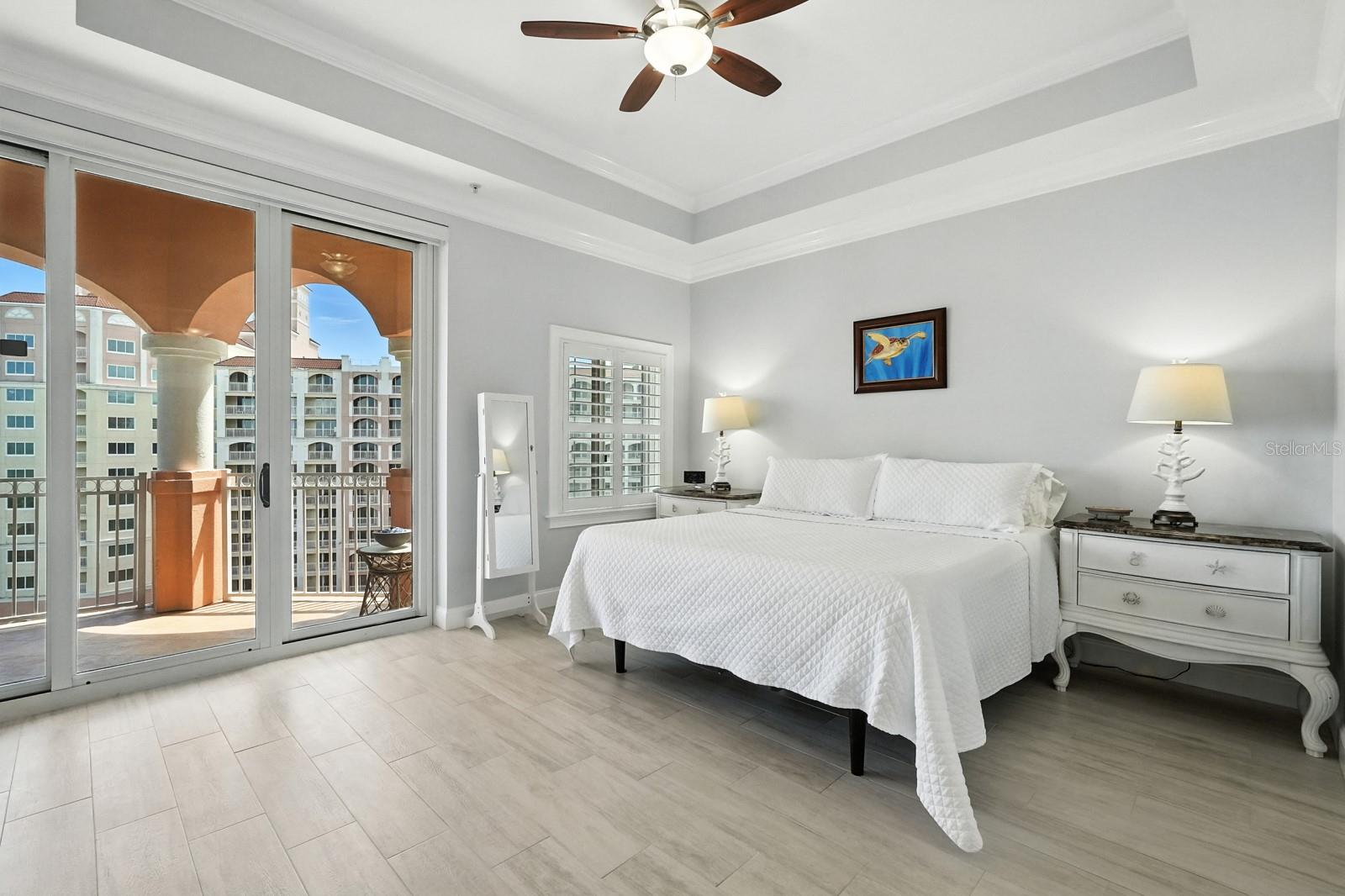 Image 29 of 74 For 200 Ocean Crest Drive Unit 655