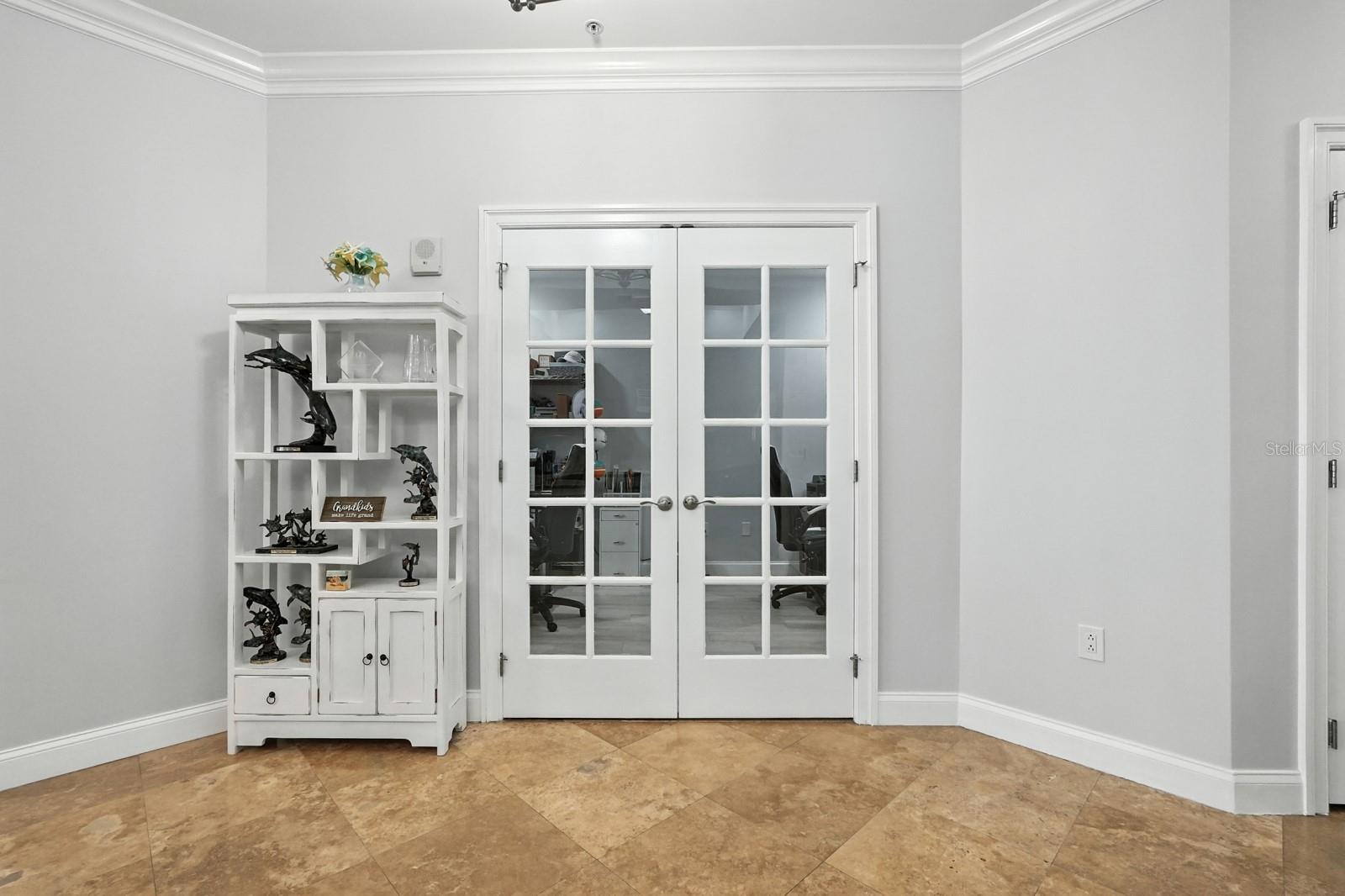 Image 47 of 74 For 200 Ocean Crest Drive Unit 655